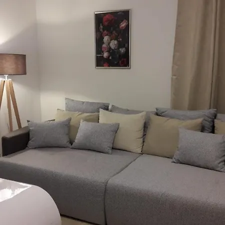 La Dolce Vita2 アパート *