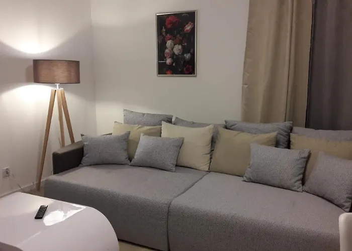 La Dolce Vita2 アパート *